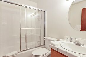 Mountain Retreat BY THE Creek #2467