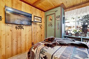 Cozy Bear Pines #2465