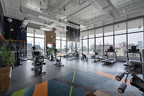 DongDong Apartment in Sunwah Pearl