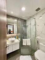 DongDong Apartment in Sunwah Pearl