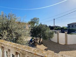 Majestic Villa in Homps With Private Pool