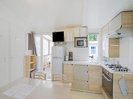 Swanky Mobile Home in Saint Jean de Monts