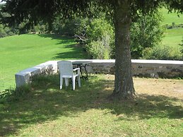Secluded Chalet in Egliseneuve des Liards