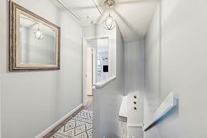 Vitamin Sea Retreat A Dream! Highly Walkable!