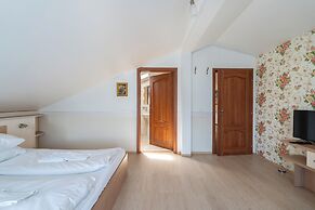 Faraway Aparthotel near Airport