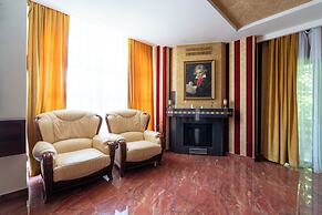 Faraway Aparthotel near Airport