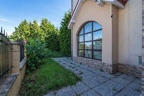 Faraway Aparthotel near Airport
