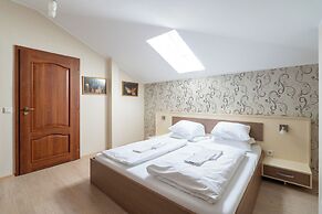 Faraway Aparthotel near Airport