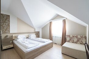 Faraway Aparthotel near Airport