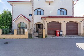 Faraway Aparthotel near Airport