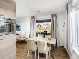 Detached Villa 400 m From the sea