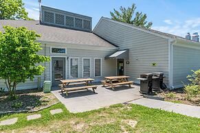 Smokys 2br Condo w/ Pools, Spas & Scenic Views!