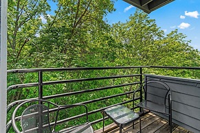 Smokys 2br Condo w/ Pools, Spas & Scenic Views!