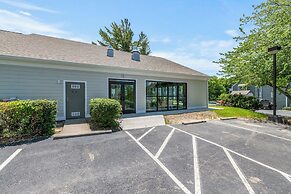 Smokys 2br Condo w/ Pools, Spas & Scenic Views!