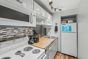 Smokys 2br Condo w/ Pools, Spas & Scenic Views!