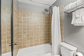 Smokys 2br Condo w/ Pools, Spas & Scenic Views!