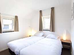 Luxury Villa in Arnhem With Parking