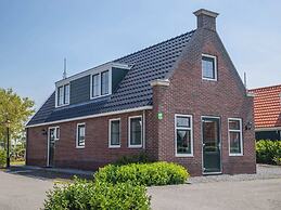 Nice House With Infrared Sauna, 15 km. From Alkmaar