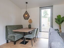 Detached Chalet With air Conditioning, on a Holiday Park, 12 km. From 