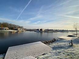 Alluring Chalet Near Kampen