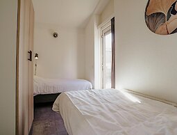 Waterside Escape With Easy Access