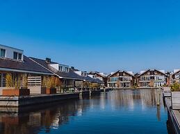 Holiday Home With Jetty Near Amsterdam