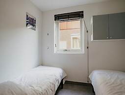 Waterside Escape With Easy Access