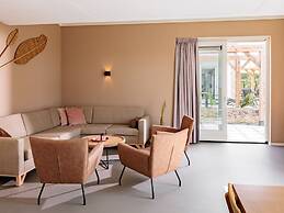 Modern, Semi-detached Holiday Home, on a Holiday Park, Only 4.5 km. Fr