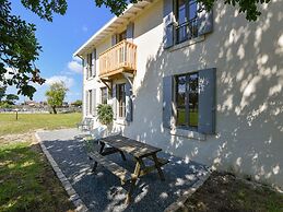 Little Chalet With Garden on the Bay of Arcachon