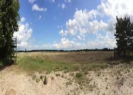 Chalet by Pond in Holiday Park