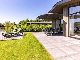 Chalet With a Terrace in the Brabant Kempen