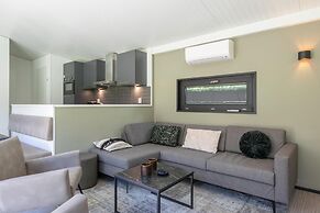Air-conditioned Chalet Near Eindhoven