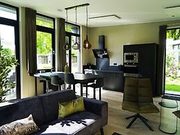 Contemporary Chalet, Near De Efteling