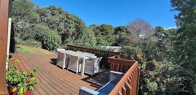 Birdsong Hideaway two-bedroom suite in Browns Bay