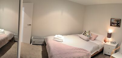 Birdsong Hideaway two-bedroom suite in Browns Bay
