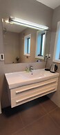 Birdsong Hideaway two-bedroom suite in Browns Bay