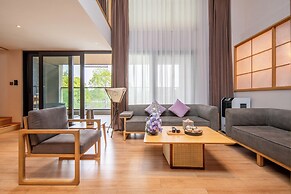 Hyakumangoku Onsen Hotel - Free Shuttle Service to Shanghai Disneyland