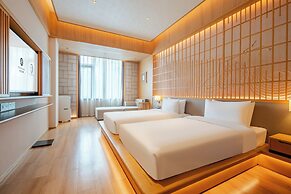 Hyakumangoku Onsen Hotel - Free Shuttle Service to Shanghai Disneyland