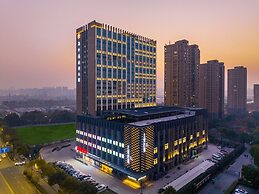 Hangzhou Canal Seagull Hotel