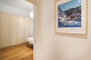 Light Apartment in Albaro