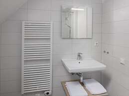 Comfortable Villa Near the Veerse Meer