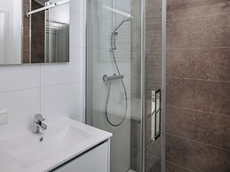 Cozy Chalet With ac and Sloop