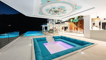 Villa Murano 9BR with Panoramic Sea View