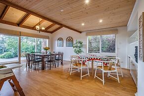 StayAU Stunning Villa near Wildlife Park