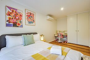 StayAU Stunning Villa near Wildlife Park