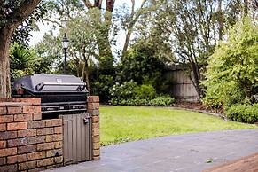 StayAU Stunning Villa near Wildlife Park