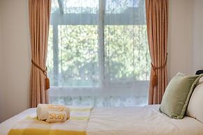 StayAU Stunning Villa near Wildlife Park