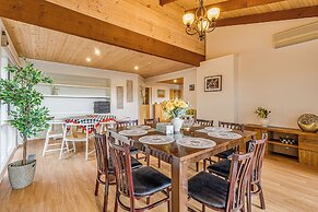 StayAU Stunning Villa near Wildlife Park