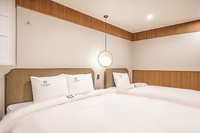 H AVENUE HOTEL in Gyeongju