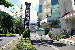 Sandia Hot Spring Hotel